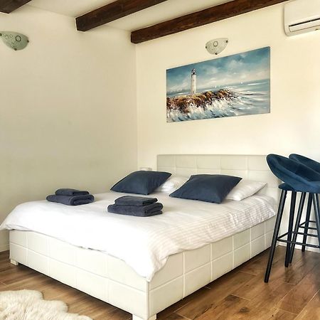 Studio Apartments Tara Zadar Zewnętrze zdjęcie