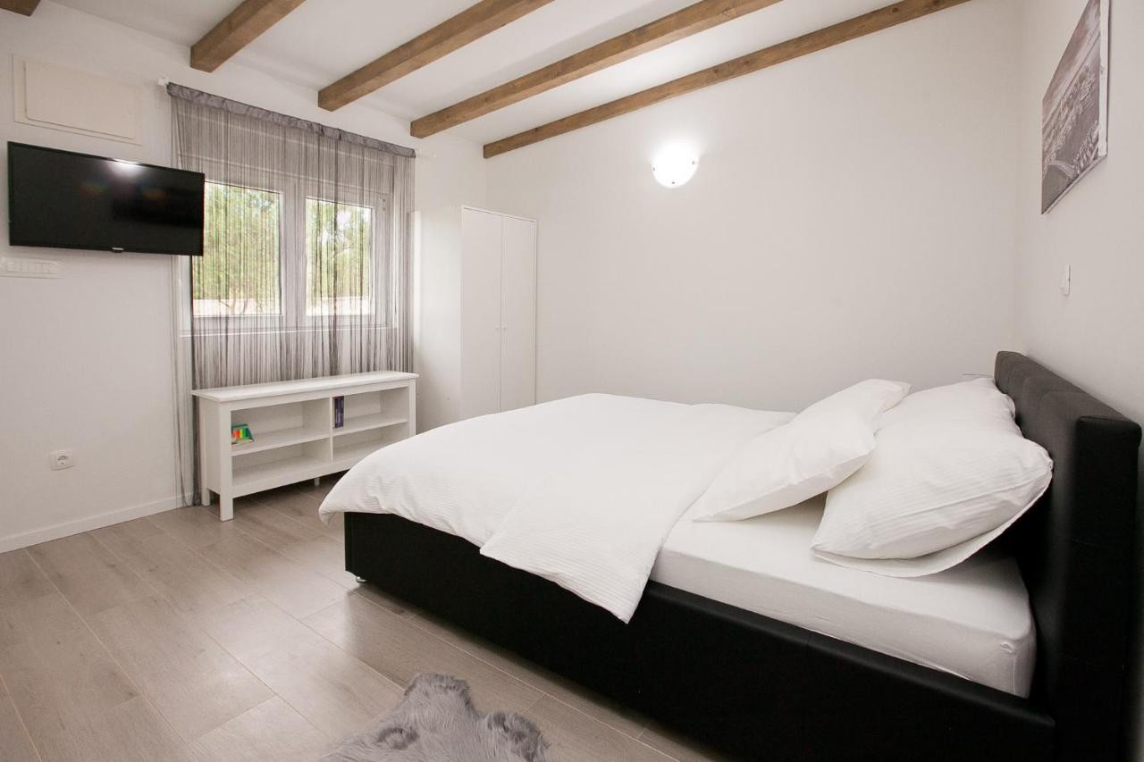 Studio Apartments Tara Zadar Zewnętrze zdjęcie