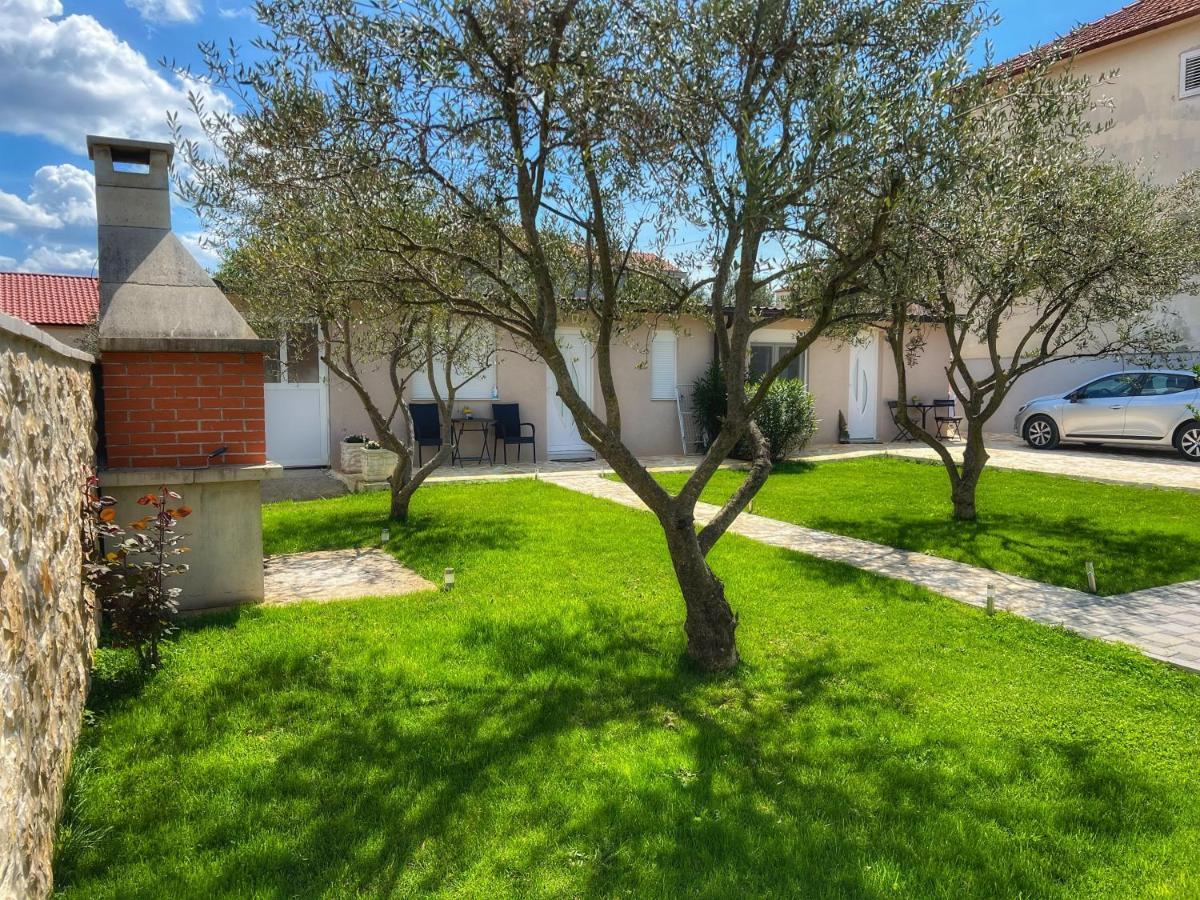 Studio Apartments Tara Zadar Zewnętrze zdjęcie