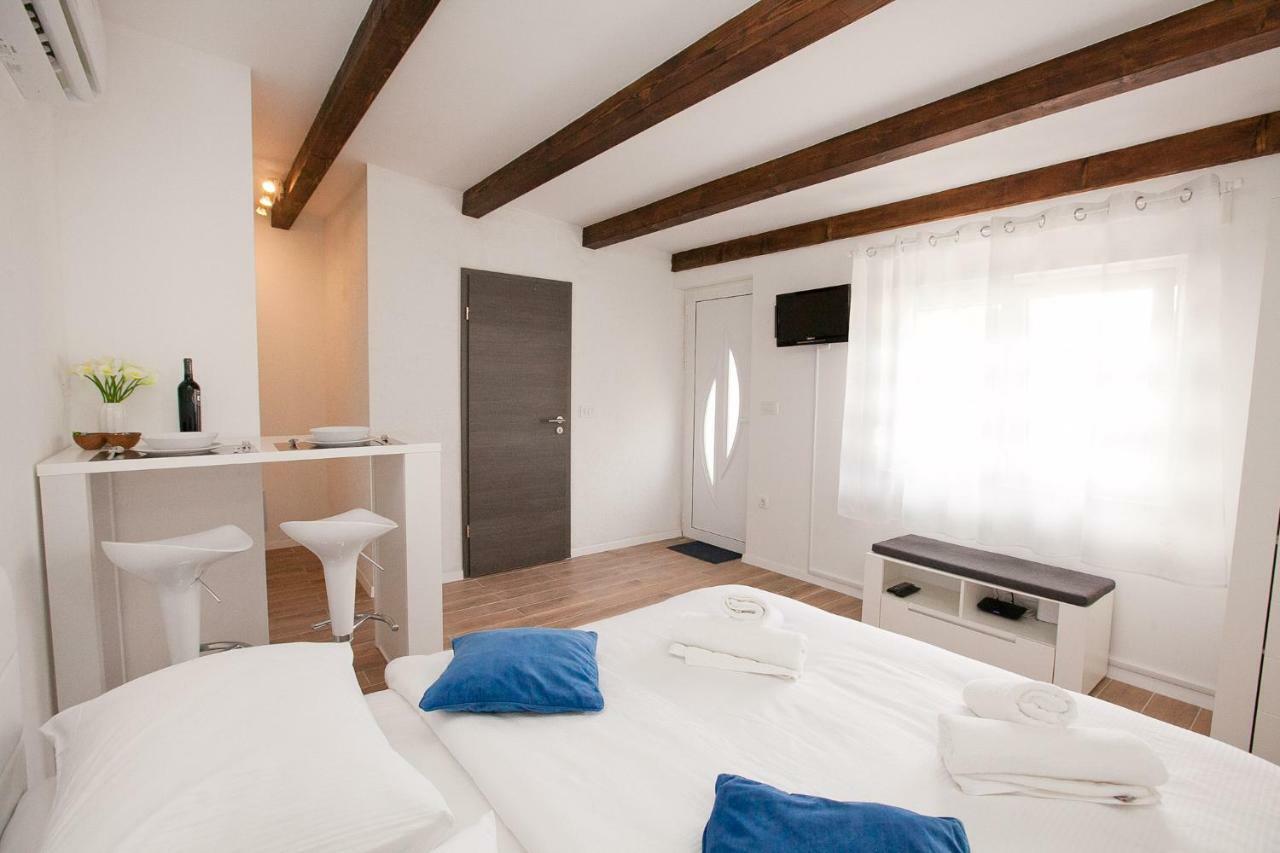 Studio Apartments Tara Zadar Zewnętrze zdjęcie